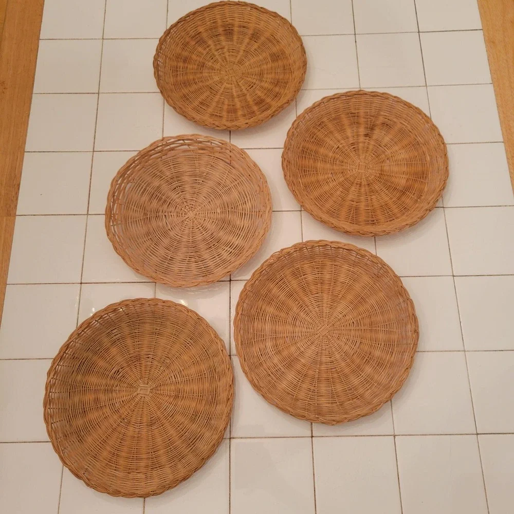 Vintage wicker paper
